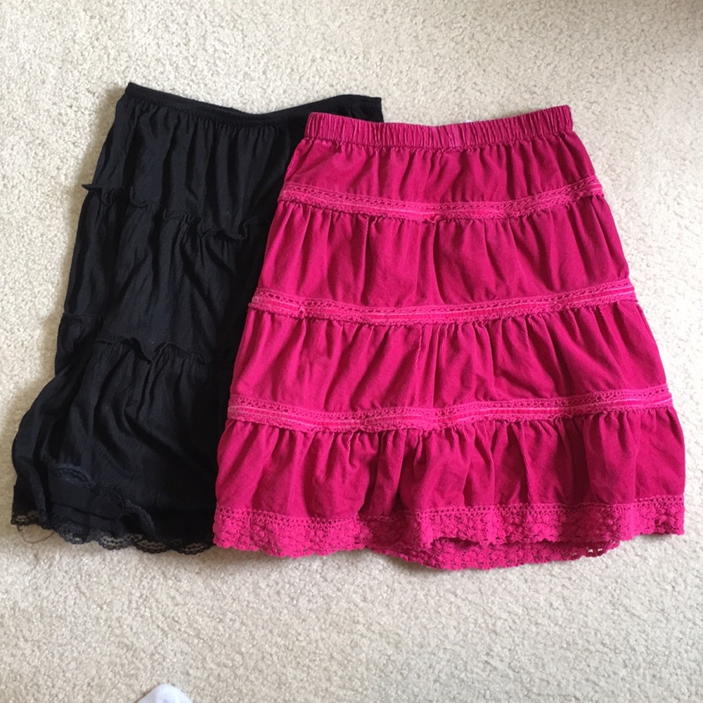 EUC girls skirt bundle: Gap size medium